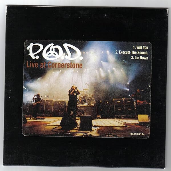 Amazon.com: KAT-TUN LIVE TOUR 2008 QUEEN OF PIRATES [DVD] : Movies
